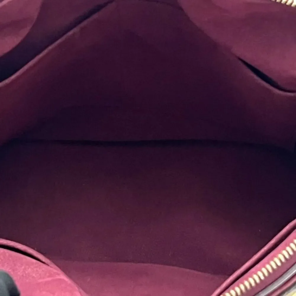 Louis Vuitton Women Pre-Loved Bag Very Good Condition